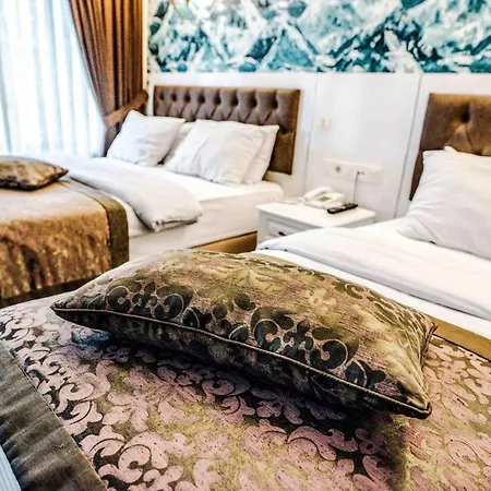 Hotell Lazz 3*